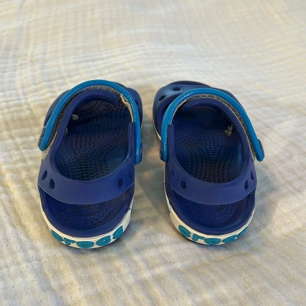 CROCS this like